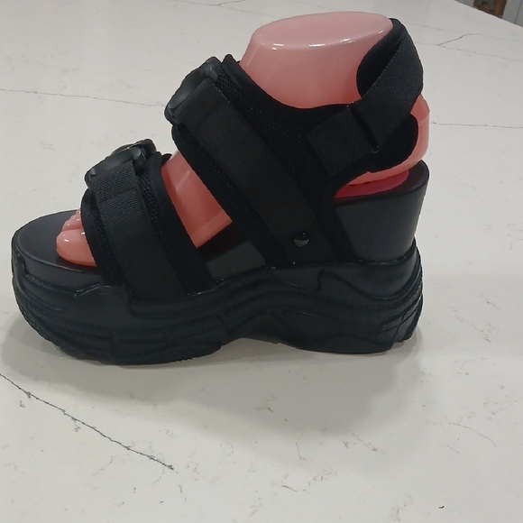 Anthony Wang  Black Platforms Sz 7 New Without Tags Or Box - Picture 5 of 13